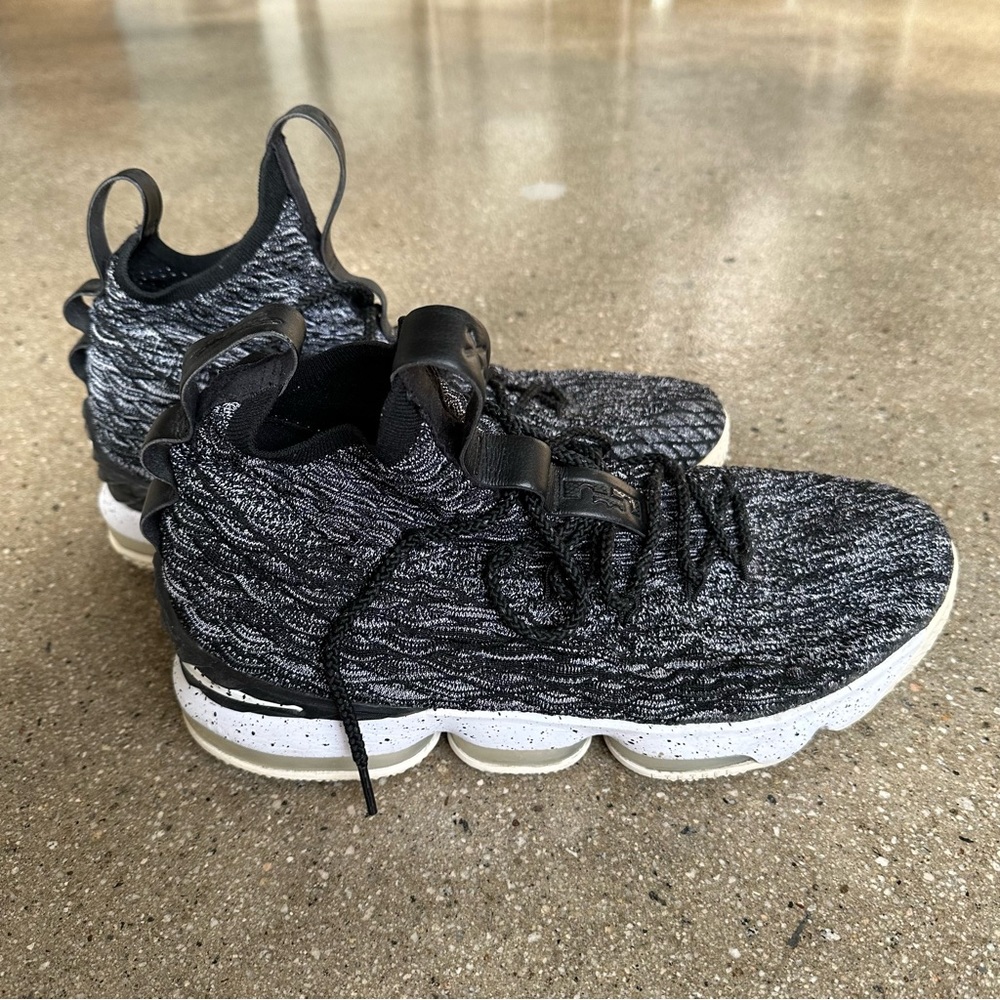 Nike LeBron 16s size 11.5
